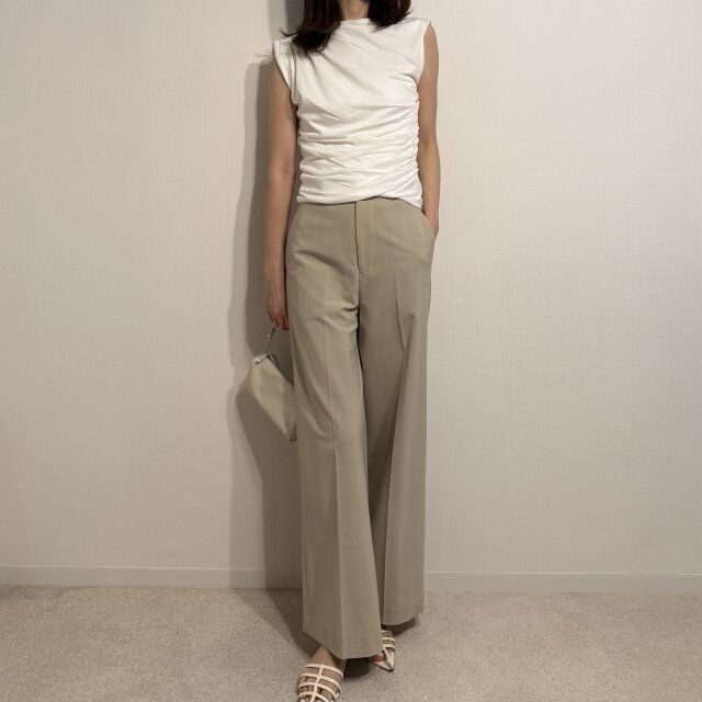 きれいめパンツ合わせできちんと見えも