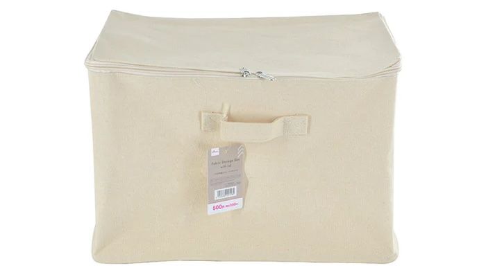 フタ付布製ストレージボックス 550円（税込）