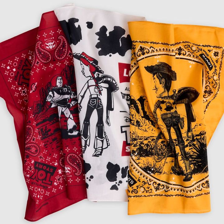 Levi’s® x Toy Story 3-Pack Bandana ¥9,900