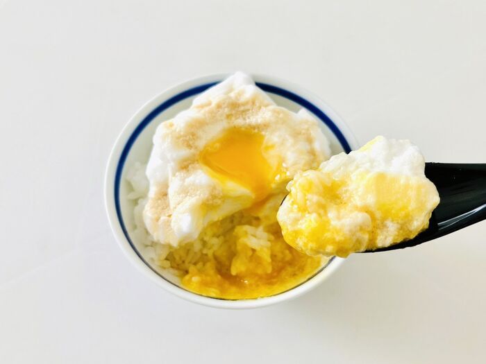 混ぜる順番を変えるだけで…！？卵かけごはんがめちゃウマになる驚きワザ【至極のTKG作ってみた】