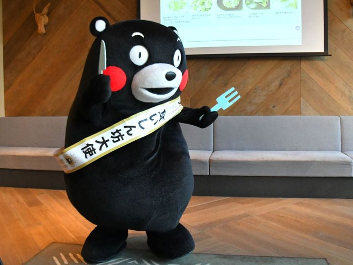 いっぱい食べるモ～ン＝8月26日、東京都品川区