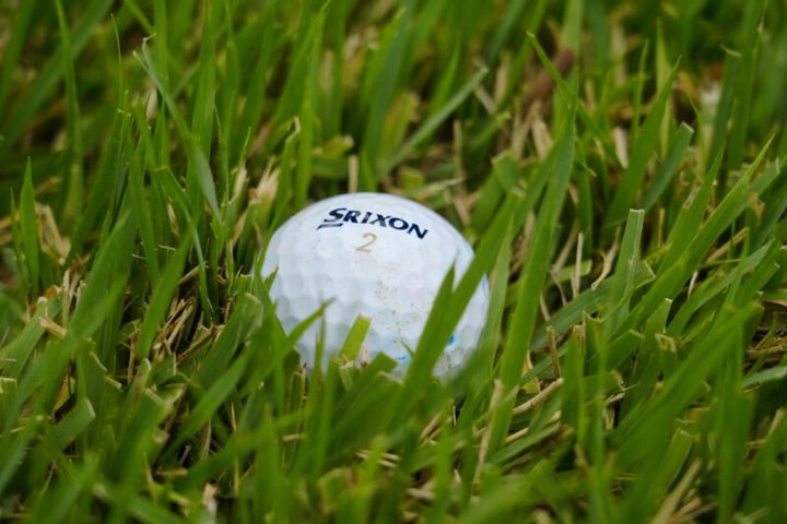 このラフはどう打つのが正解!? 「打ち込む」か「払い打つ」のかどっち？