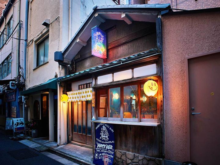 茅場町『OMNIPOLLOS TOKYO』の外観