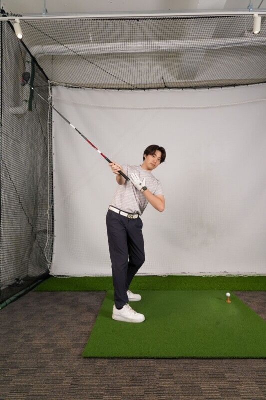 ヘッドの芯でボールをとらえるには？フェースの向きが一番重要