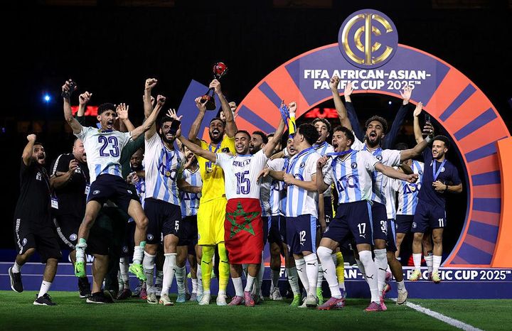 ひっそり開催中の「旧クラブW杯」、川崎Fを破ったアジア王者がホームで大失態…“因縁深い”アフリカ王者に敗れる