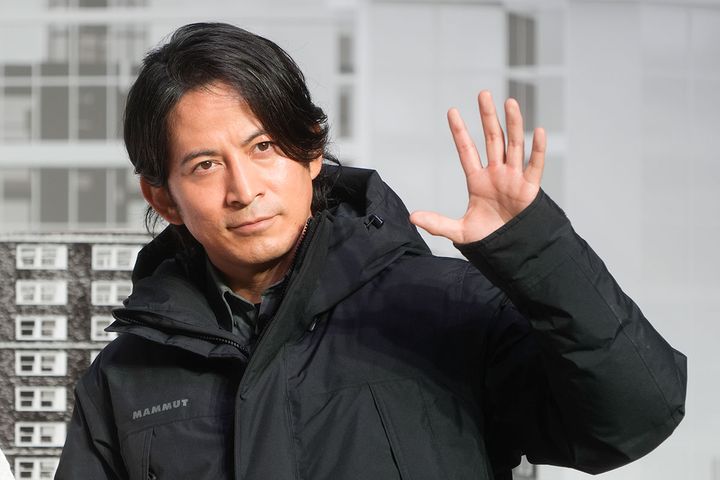 岡田准一さん／（撮影：2024年10月、時事通信フォト）