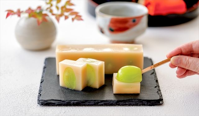 氷温ぶどうの白ようかん