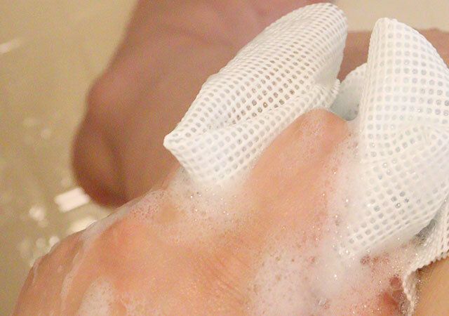 ダイソーのシリコーンボディタオルの使用感