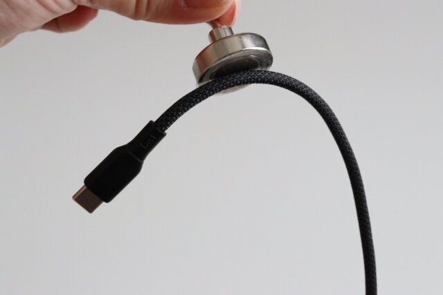 マグネットケーブル 磁石