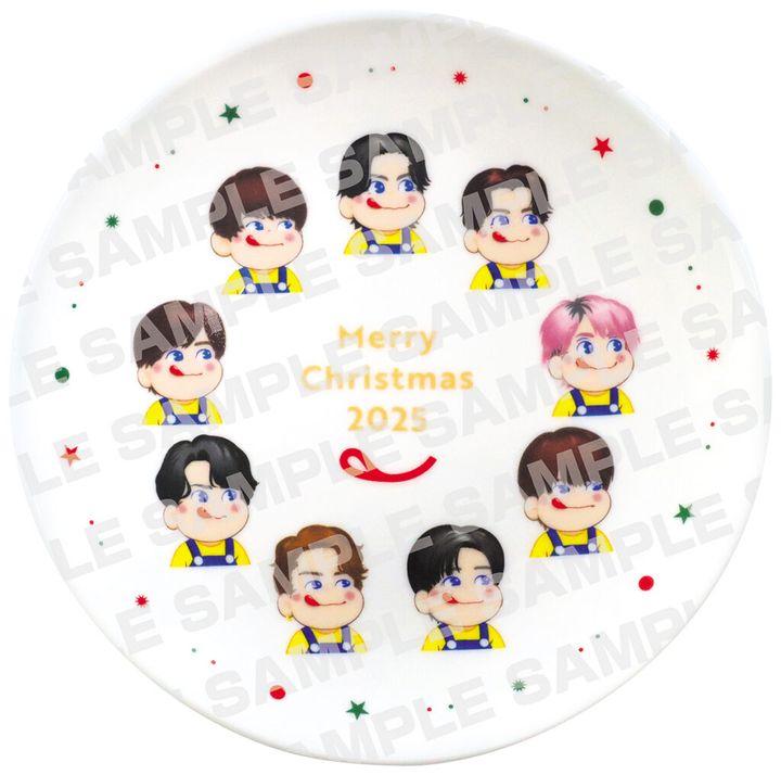 不二家は25日、人気アイドルグループSnow Manとコラボしたクリスマスケーキの予約を10月1日から全国の店舗とオンラインで開始すると発表しました。価格は税込み5400円です。