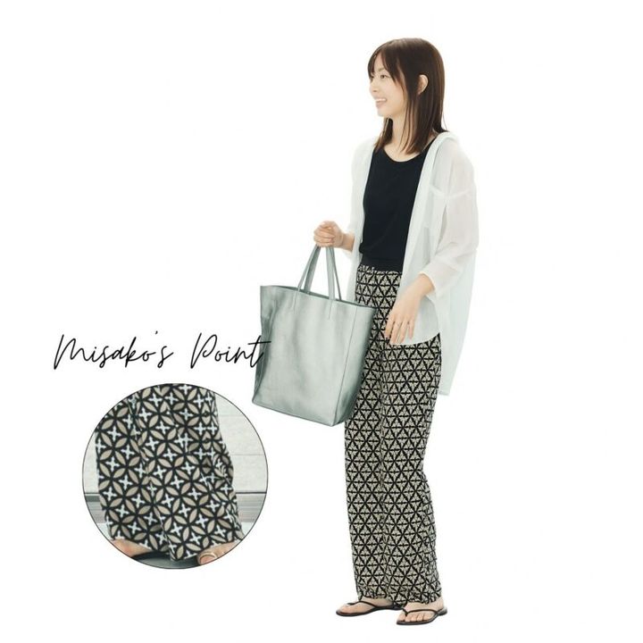 ドレステリアプレス本村実沙子さんの柄パンツコーデ