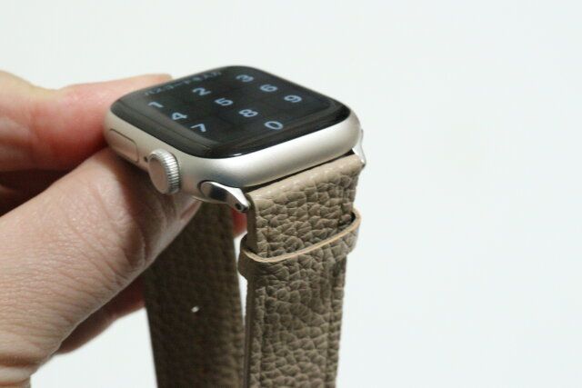 ダイソーのアップルウォッチバンド（合皮、38／40／41mm）6