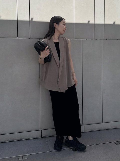 黒ワンピースコーデ2