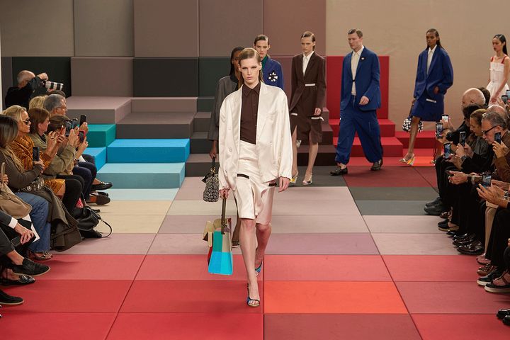 1200-Fendi-S26-086.gif