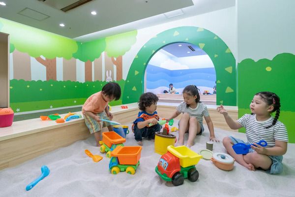 【北海道伊達市】きたゆざわ森のソラニワに、映像×⾳楽の体感型デジタルアトラクションが期間限定登場