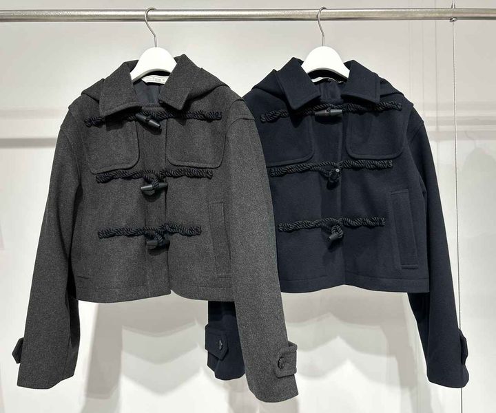 画像: 【ジーユー × ロク】ダッフルコート by rokh +X各¥6,990 ※一部店舗およびオンラインストアのみ販売 www.gu-global.com