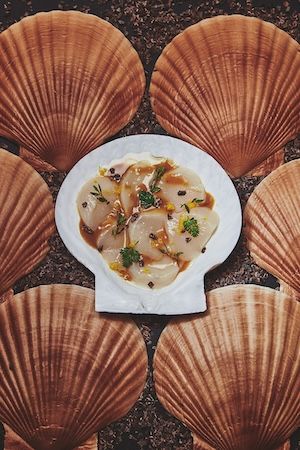 【東京都港区】ショコラの可能性を追求したカフェ併設の「ラ・メゾン・デュ・ショコラ」が高輪にOPEN