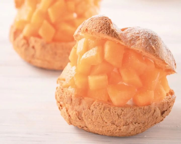 ふらの生メロンシュー（1個） 650円 ※各日200点限り、実演販売