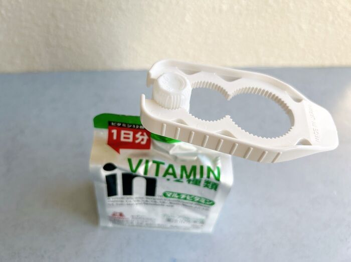 【ダイソー】ネイルする女性には必須！？サクッと使える“謎すぎ便利グッズ”が登場！