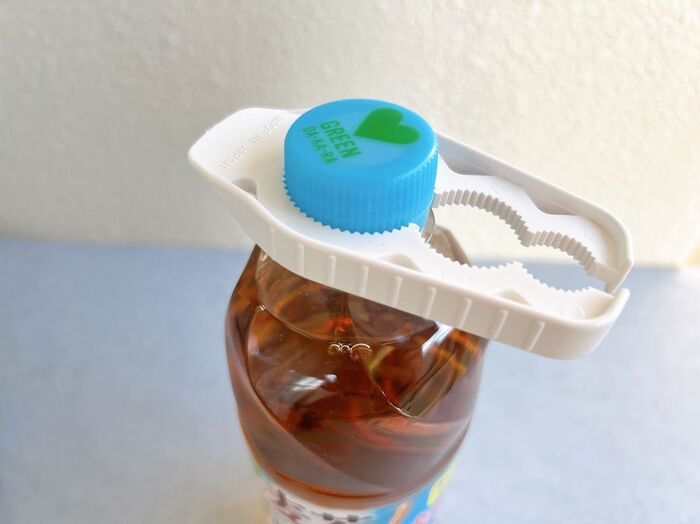 【ダイソー】ネイルする女性には必須！？サクッと使える“謎すぎ便利グッズ”が登場！