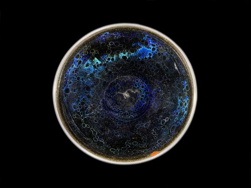 国宝 曜変天目茶碗（見込）／藤田美術館