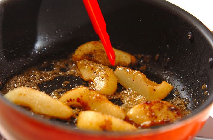 洋梨のソテーの作り方1