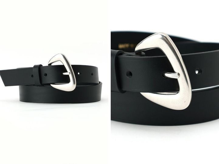 画像: 「シルバーバックルレザーベルト」￥20,900【メゾンボワネ】 出典：パリゴ