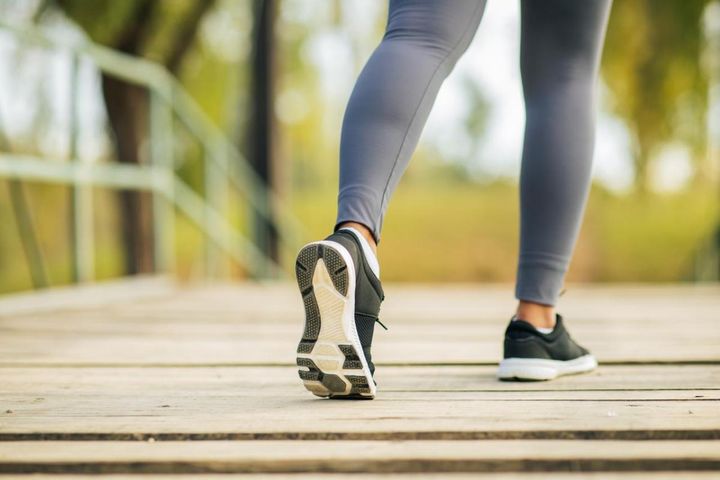 世界がハマる【Japaneseウォーキング】 3分ごとの切り替えがカギ！『インターバル速歩』を解説