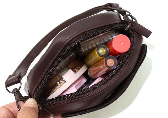 宝島社ムック付録さくさくぱんだ フェイスポーチ＆ヘアクリップBOOK5