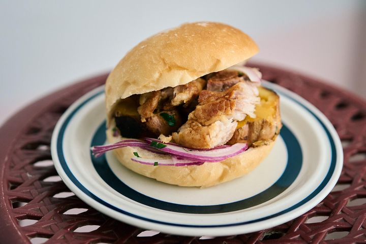 パン・コン・チチャロン