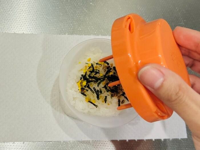 セリアで1000円使う人が「絶対買って欲しい〈お弁当グッズ〉」3つ！この発想は…素晴らしい♪