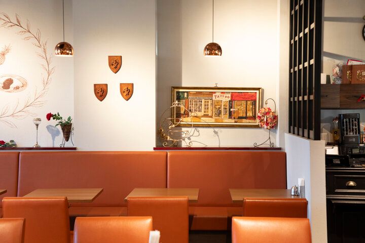 横浜・海岸通りのレトロビルで味わう♪本格派の洋食と懐かしの喫茶メニュー「洋食シーザー」