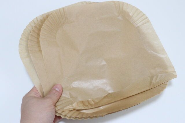 ダイソー エアフライヤー用紙（角型、20cm×20cm、15枚）