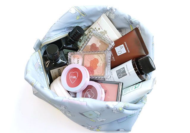 宝島社ムック付録SNOOPY ふわふわBIGポーチ ＆ すやすや前髪クリップ2個セット BOOK5