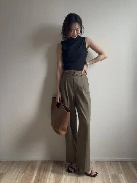 2025gu990円ボトルネックTお手本コーデ