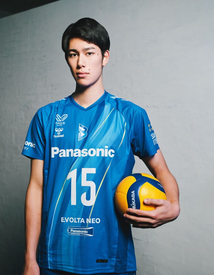 日本バレーボール界待望の大型アウトサイドヒッター、甲斐優斗選手