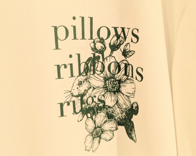 グラフィックTのロゴ