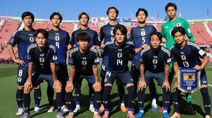 U-20日本代表、W杯開催国の監督がリスペクト！現地紙は197cmの日本守護神に驚く