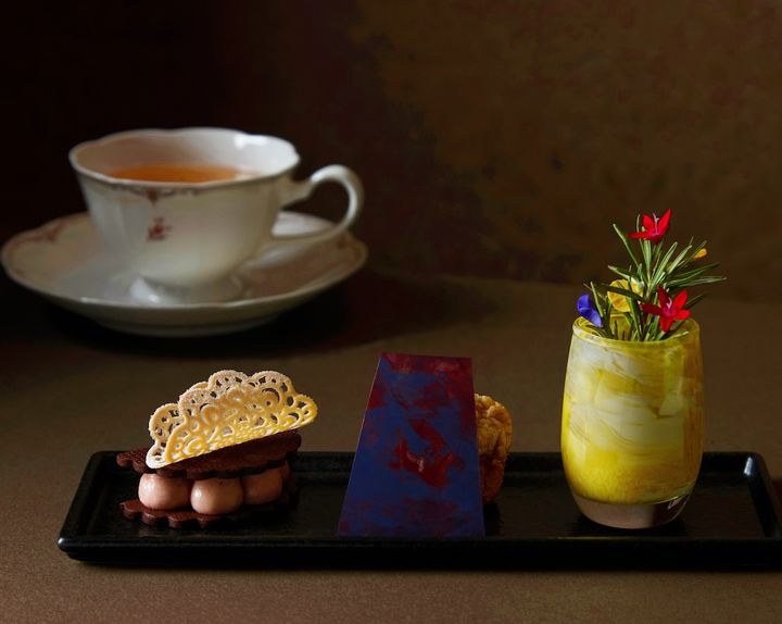 「小出楢󠄀重 新しき油絵」展 秋蘭（しゅうらん）ティータイムセット