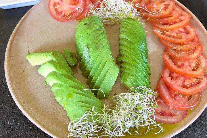 スライスアボカド