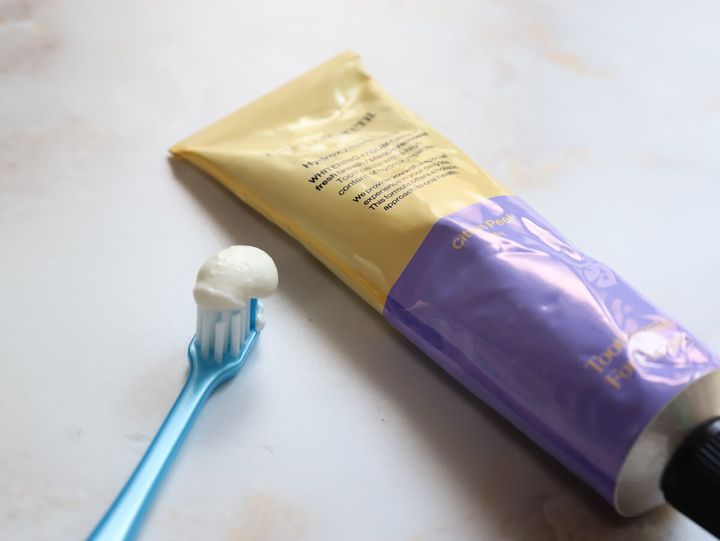 マツキヨで爆誕！おしゃれすぎる歯磨き粉「ヒッツディファレント」が美容マニアの間でバズってる件【徹底レビュー】