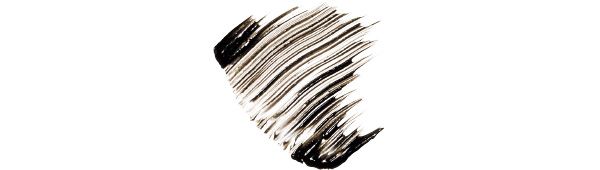 液はベタつかずさらっとしている。色はつややかさと深みがあるブラック。