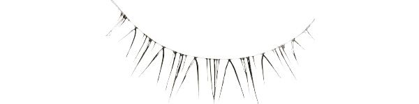 適当に塗ってもダマにならないフィルムタイプ。まつ毛がグッと伸びる！