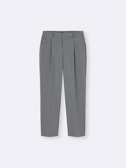 GUのウォッシャブルテーパードパンツ