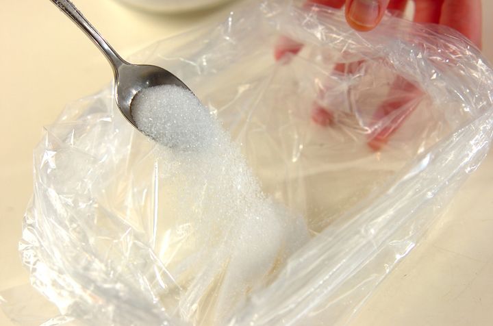 懐かしい給食の揚げパンの下準備3