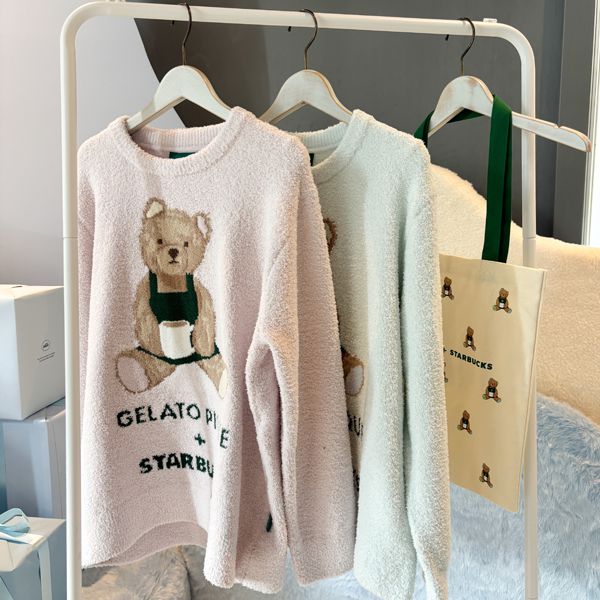 スタバ×ジェラピケ　パウダーベアジャガードプルオーバー スタバ ジェラピケ パウダーベア ジャガード プルオーバー