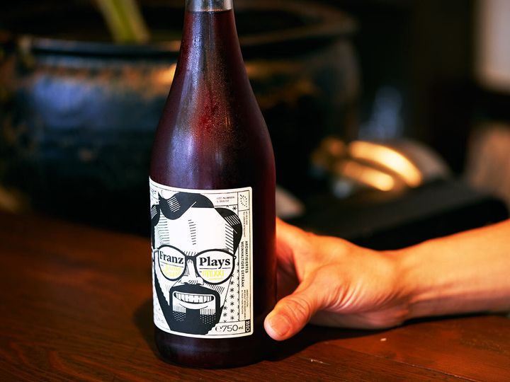 広尾『岡飯』で提供しているヴェーニンガーの「バーリー & グレープス」