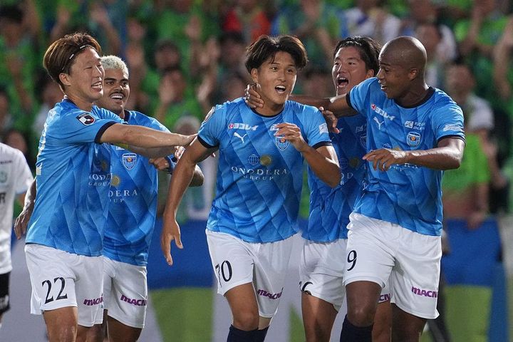 J1残留争う横浜FCが湘南ベルマーレとの直接対決で勝利！特別指定選手・細井響のプロ初ゴールが決勝弾に
