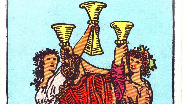 占い師としても活動している、「毎日がポジティブに整うメディア」emogram編集部に所属しているライター87です。今週のあなたの運勢＆ととのう、オススメを、タロット(全78枚)で血液型別に占ってみました♪