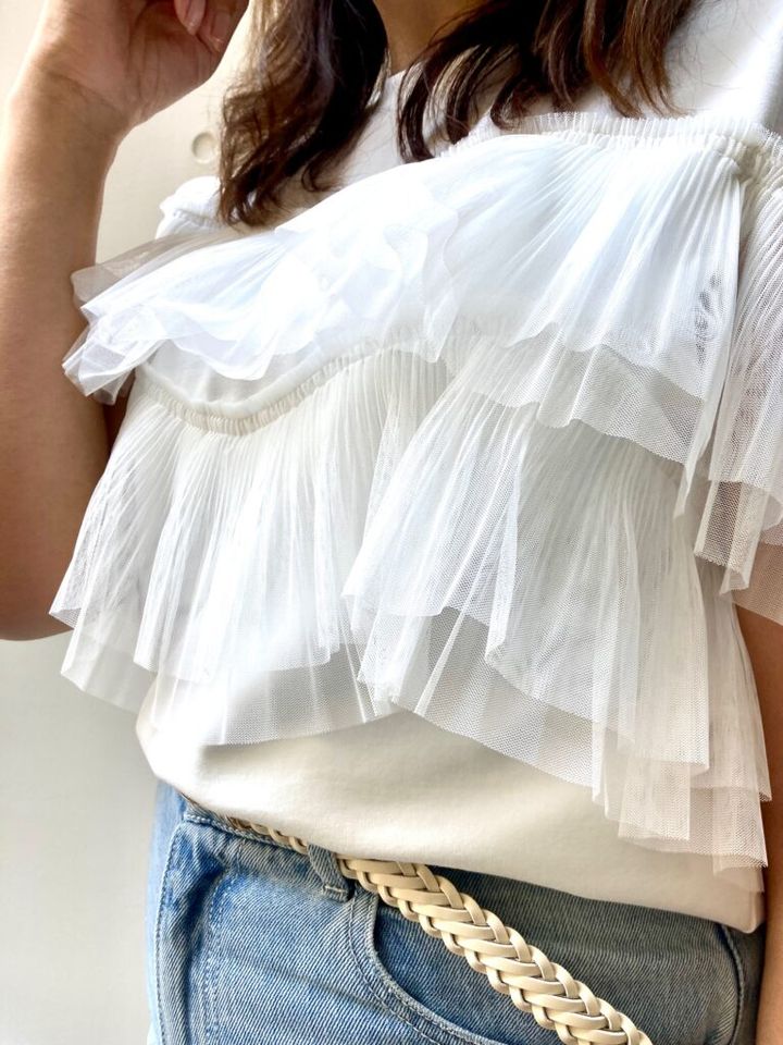 トップス・ボトムはグレースコンチネンタル